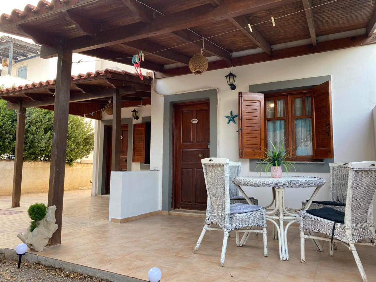 Nikos & Joanna'S Appartments มากรีเยียลอส ภายนอก รูปภาพ
